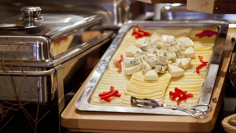 学校中央厨房餐饮设备：标准规范背后的安全与效率